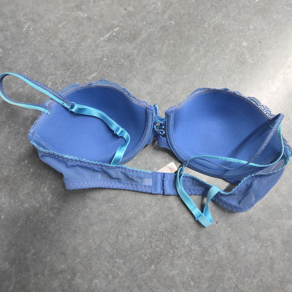 Xhilaration Blue Lace Bra - Picture 2 of 3